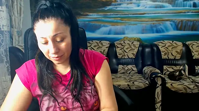 MoistMady online show from March 2025 03:38:02 PM