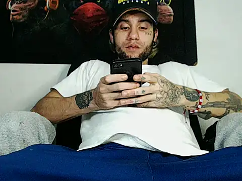 Christian Stiven1 online show from March 2025 08:31:02 PM