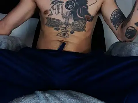 Christian Stiven1 online show from March 2025 08:21:02 PM