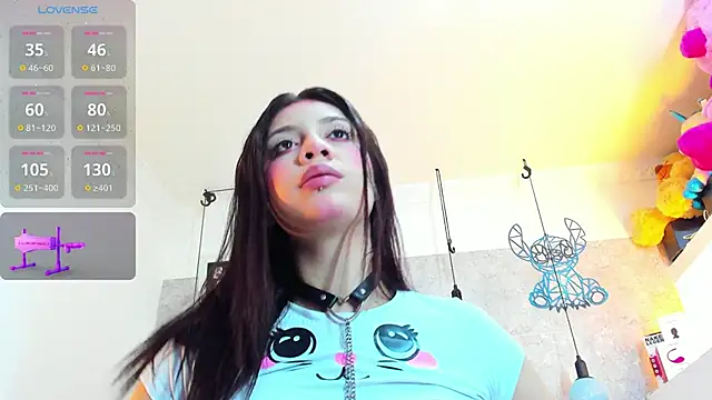 Snapshot of Rebeca_xs chatting on February 2026 05:27:02 AM Rebeca xs online show from February 2026 05:27:02 AM