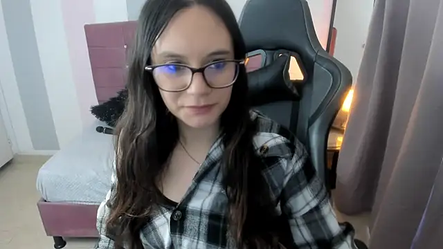 Snapshot of Wanda_sg chatting on October 2025 02:59:01 PM Wanda sg online show from October 2025 02:59:01 PM