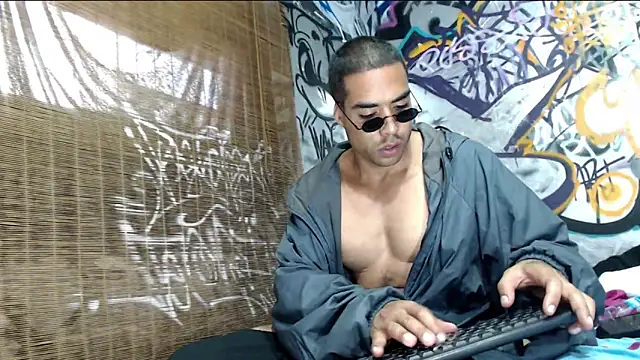 Justin Frank online show from March 2025 03:27:01 PM