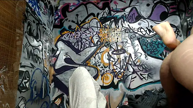 Justin Frank online show from March 2025 03:20:01 AM