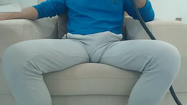 Snapshot of masterxmonster chatting on February 2026 01:04:01 PM masterxmonster online show from February 2026 01:04:01 PM