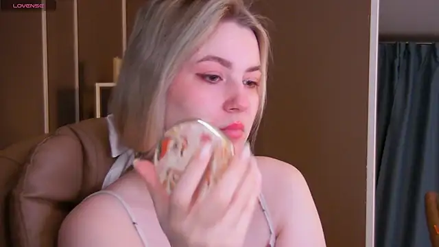 elinanortas online show from February 2025 01:12:02 AM