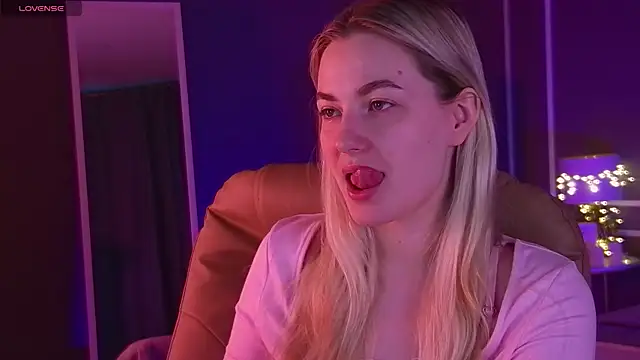 elinanortas online show from March 2025 01:10:01 AM