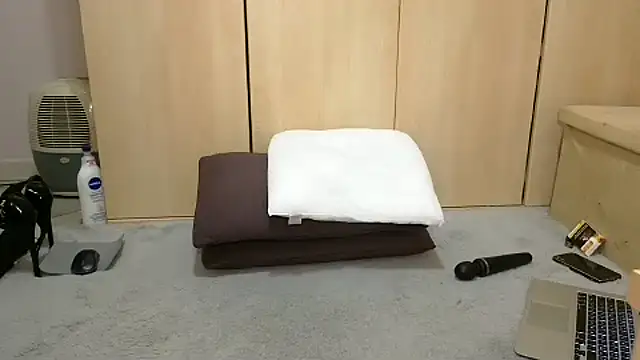 vanda26hot online show from February 2025 08:29:01 AM