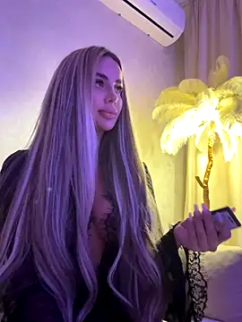 AshleySinn online show from October 2025 08:28:02 PM