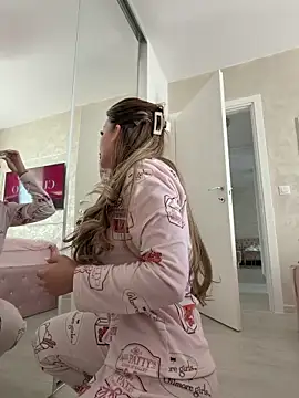 AshleySinn online show from March 2026 08:30:01 AM