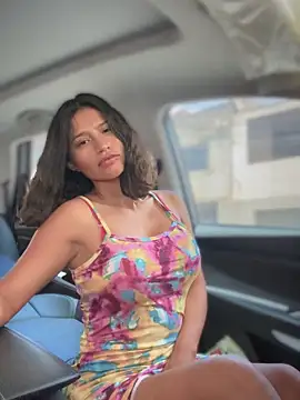 Snapshot of sexi_noemi chatting on October 2025 05:23:02 PM sexi noemi online show from October 2025 05:23:02 PM