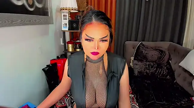 Snapshot of AsianHotieTS chatting on January 2025 11:24:01 PM AsianHotieTS online show from January 2025 11:24:01 PM