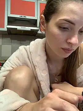 SeducingYoghourt online show from January 2025 04:34:01 PM