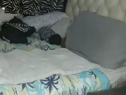 sharlot003 online show from December 2024 12:44:02 PM