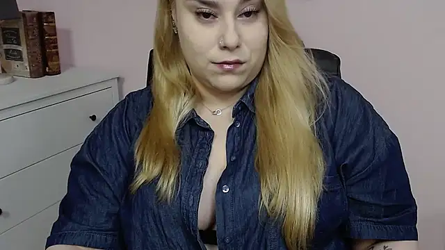 XgloryHAILEY online show from March 2025 10:27:02 PM