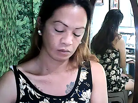 yummy 21xxx online show from October 2025 01:03:01 AM