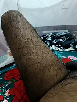 24HOTBOY25 online show from April 2026 06:23:01 PM