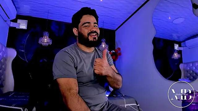 MichaelBear  online show from February 2026 01:32:02 PM