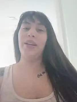 Snapshot of LunaGelatti chatting on July 2026 11:01:02 PM LunaGelatti online show from July 2026 11:01:02 PM