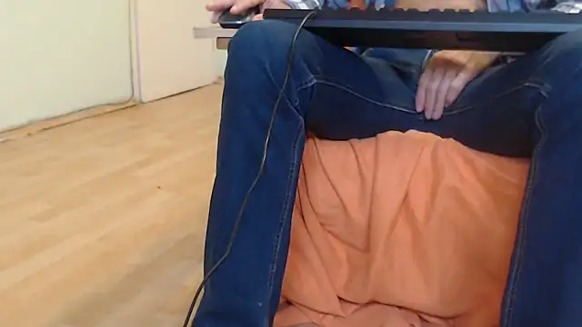 VASKOS178 online show from December 2025 09:05:02 AM