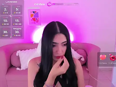 Snapshot of tatiana_prada chatting on December 2025 05:35:02 AM tatiana prada online show from December 2025 05:35:02 AM