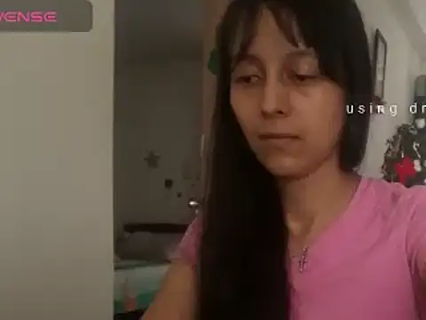 Snapshot of Moon_lunita chatting on December 2024 04:17:01 PM Moon lunita online show from December 2024 04:17:01 PM