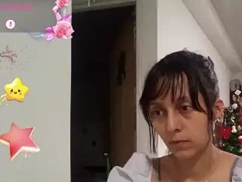 Snapshot of Moon_lunita chatting on December 2024 10:52:02 PM Moon lunita online show from December 2024 10:52:02 PM