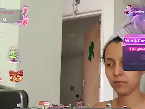 Snapshot of Moon_lunita chatting on December 2024 05:54:02 PM Moon lunita online show from December 2024 05:54:02 PM