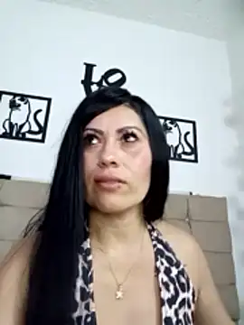 Snapshot of Tania_mature chatting on June 2026 05:50:02 PM Tania mature online show from June 2026 05:50:02 PM