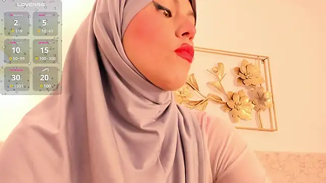 Snapshot of hanajameela chatting on January 2025 11:51:02 AM hanajameela online show from January 2025 11:51:02 AM