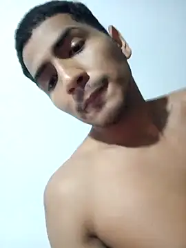 riquer09 online show from March 2026 12:27:02 AM