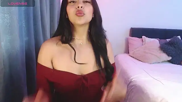 Melaniie01 online show from July 2026 10:34:02 PM