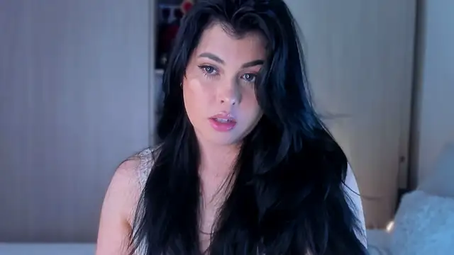 Alyaa s online show from September 2025 08:31:02 PM