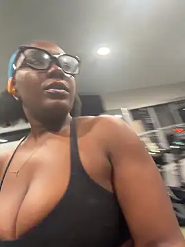 TilaTotti online show from April 2026 04:12:02 AM