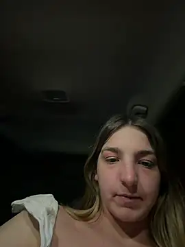 DoriDeluxe66 online show from April 2026 10:14:02 PM