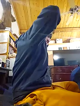 Sitka 86 online show from November 2025 01:59:02 PM