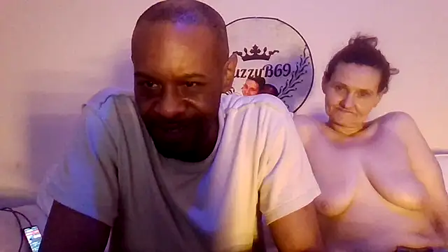 CuzzyB69 online show from February 2026 01:09:01 AM