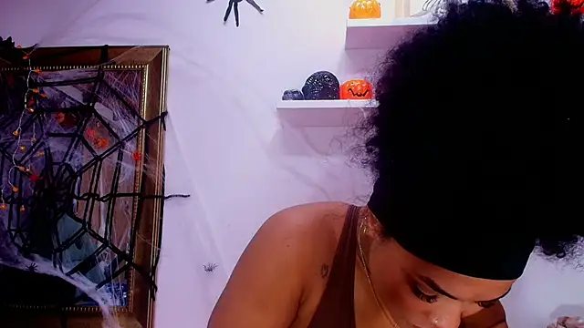 naia blessed online show from October 2025 07:12:01 PM