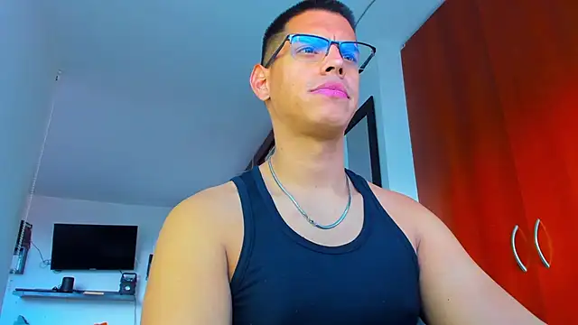  John Boy  online show from December 2025 09:24:02 PM