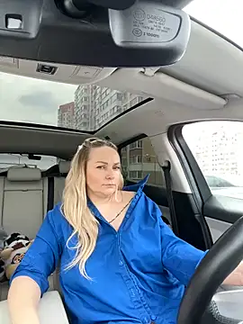 Snapshot of Bondgirl_013 chatting on March 2025 10:18:02 AM Bondgirl 013 online show from March 2025 10:18:02 AM