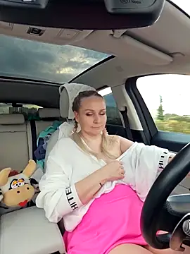 Snapshot of Bondgirl_013 chatting on September 2025 02:44:02 PM Bondgirl 013 online show from September 2025 02:44:02 PM