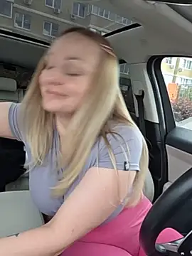 Bondgirl 013 online show from May 2026 02:37:01 PM