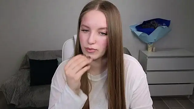 EvaMaddison online show from March 2025 07:38:01 PM