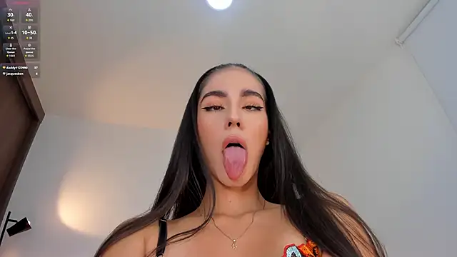 Snapshot of RebeccaBaxter chatting on January 2026 12:34:02 AM RebeccaBaxter online show from January 2026 12:34:02 AM