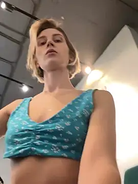 Feral berry 8133 online show from December 2024 06:03:02 AM