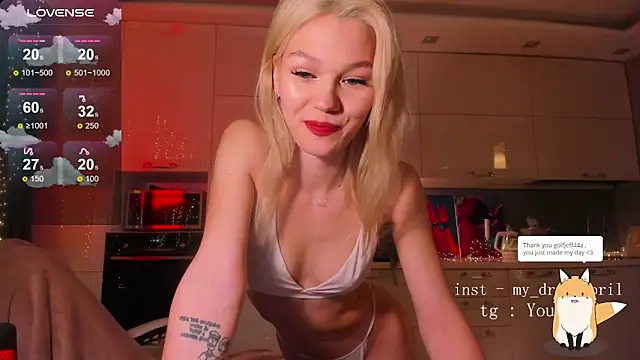 Snapshot of MyApril chatting on March 2025 03:21:02 AM MyApril online show from March 2025 03:21:02 AM