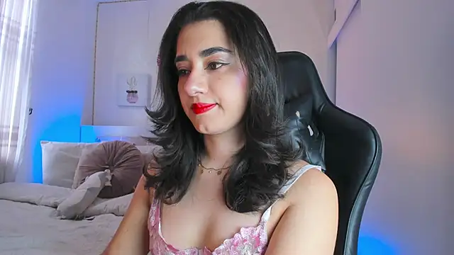 annadu011 online show from February 2025 03:18:02 PM