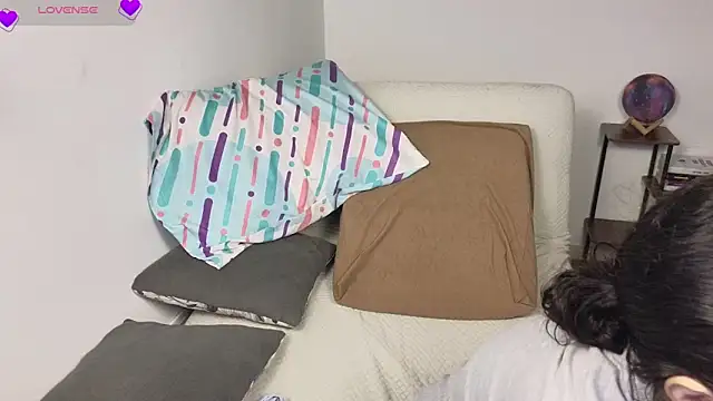 blue  moon  online show from February 2026 03:12:02 AM