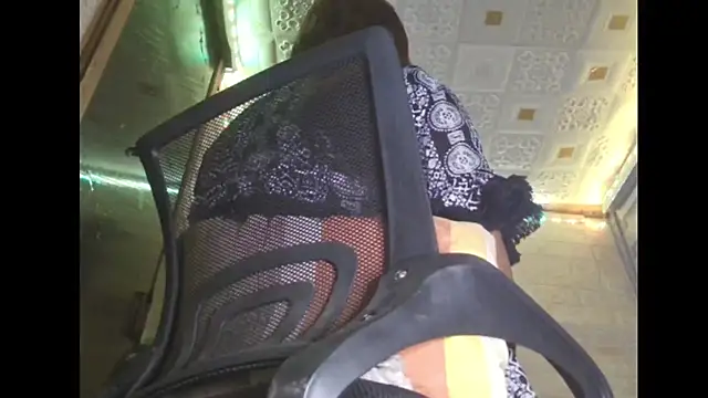 Snapshot of NoMercyPervertMOM chatting on March 2025 11:06:01 AM NoMercyPervertMOM online show from March 2025 11:06:01 AM