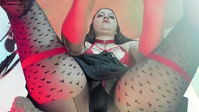 Carolina Stone online show from December 2024 04:27:02 PM