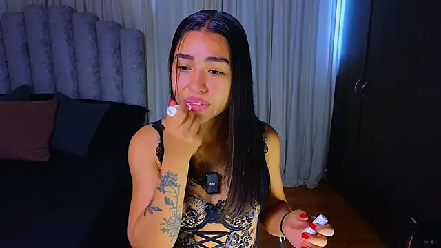 Snapshot of samantha_bss chatting on January 2026 04:01:01 PM samantha bss online show from January 2026 04:01:01 PM